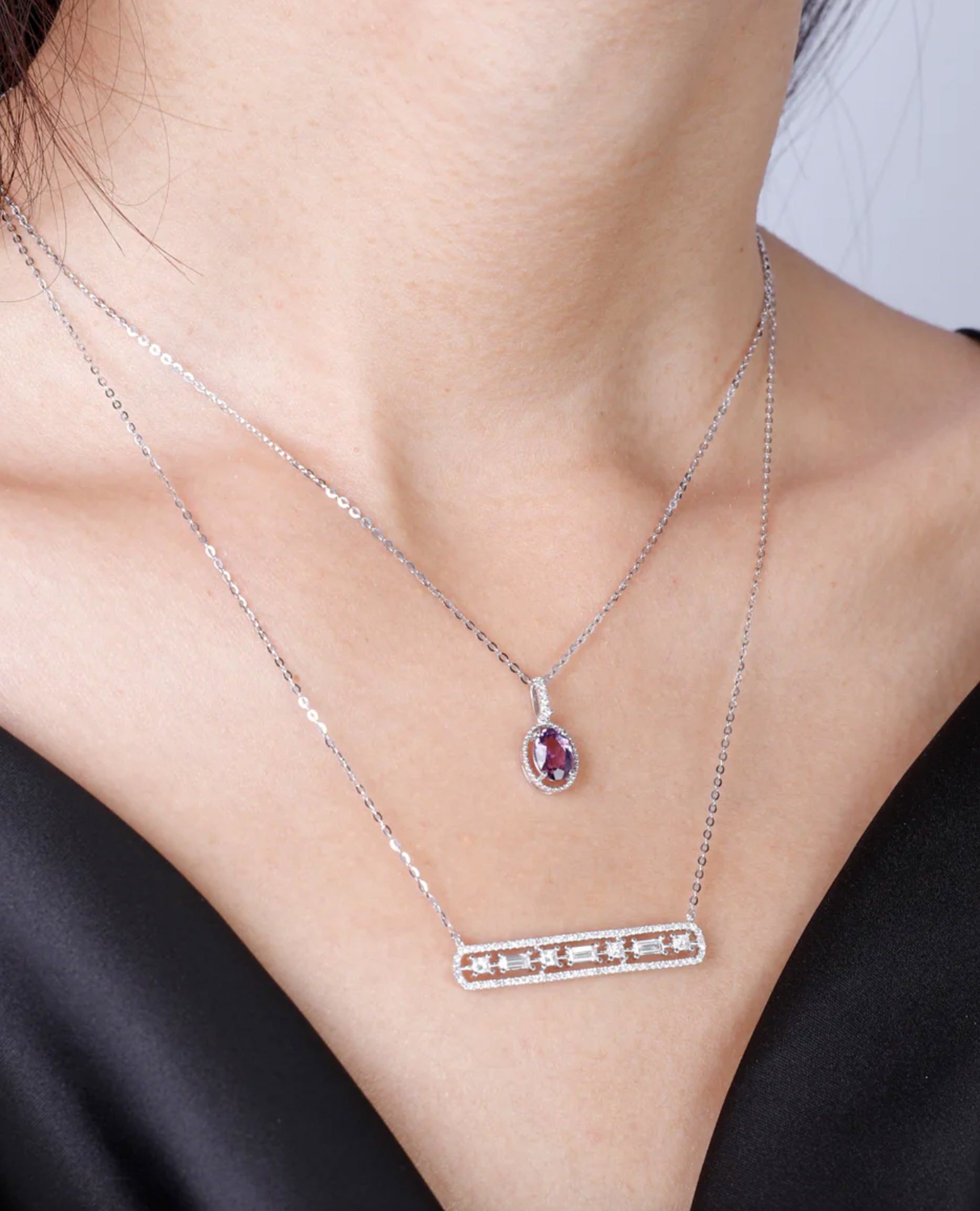 14K White Gold 0.80 Carat Oval Amethyst & Diamond Pendant Necklace