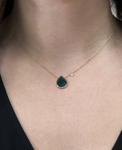 Meira T N13638/YE 14K Yellow Gold Pear-Shaped Emerald Necklace with Diamond
