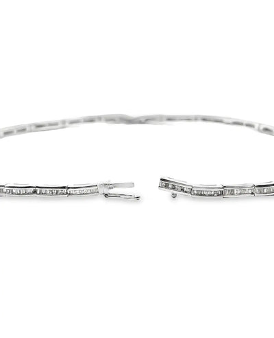 Vintage 15.50 Carat Diamond Geometric Structured V-Shape Collar Necklace in 18K White Gold