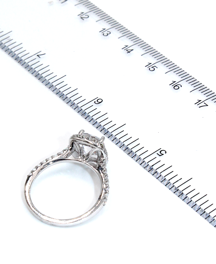 Ritani 1CUZ1321 French Set Cushion Halo Ring
