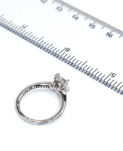 Ritani 1PCZ1966 Classic Princess Cut Engagement Ring