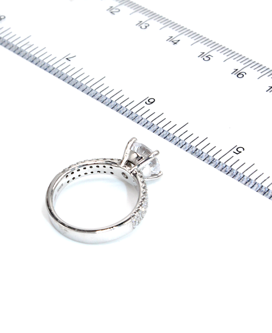 Ritani 1RZ1324 Engagement Ring