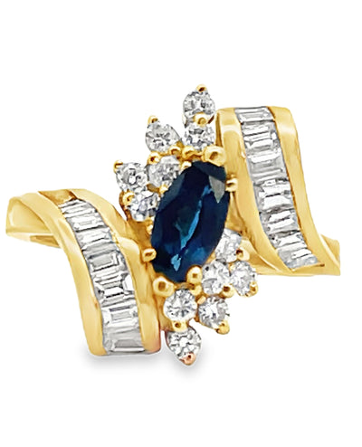 Vintage 0.80 Carat Marquise Sapphire Ring with Bageutte and Round Diamonds 1.10 Carats in 18K Yellow Gold