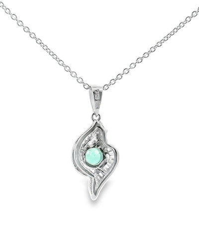 18K White Gold Pendant Necklace With Diamonds & Emerald Center