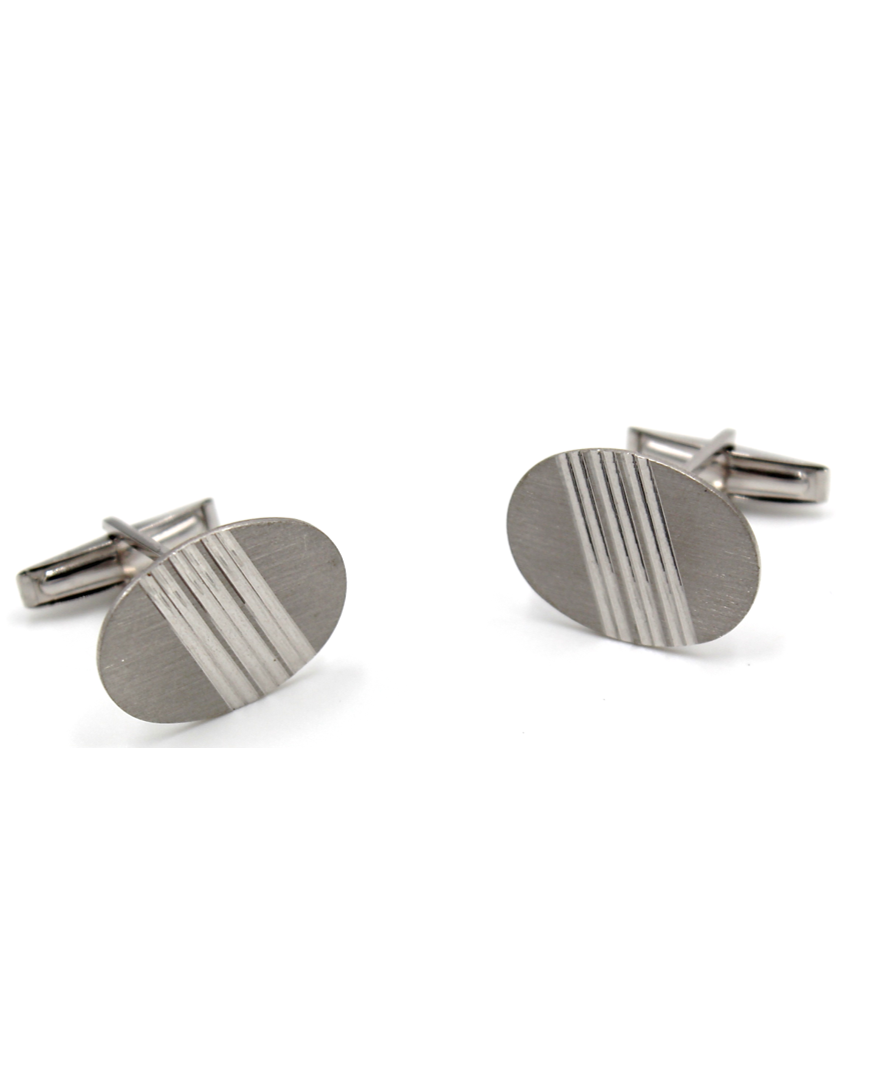 Oval Cufflinks with Stripes and Hinged Back in 14K White Gold