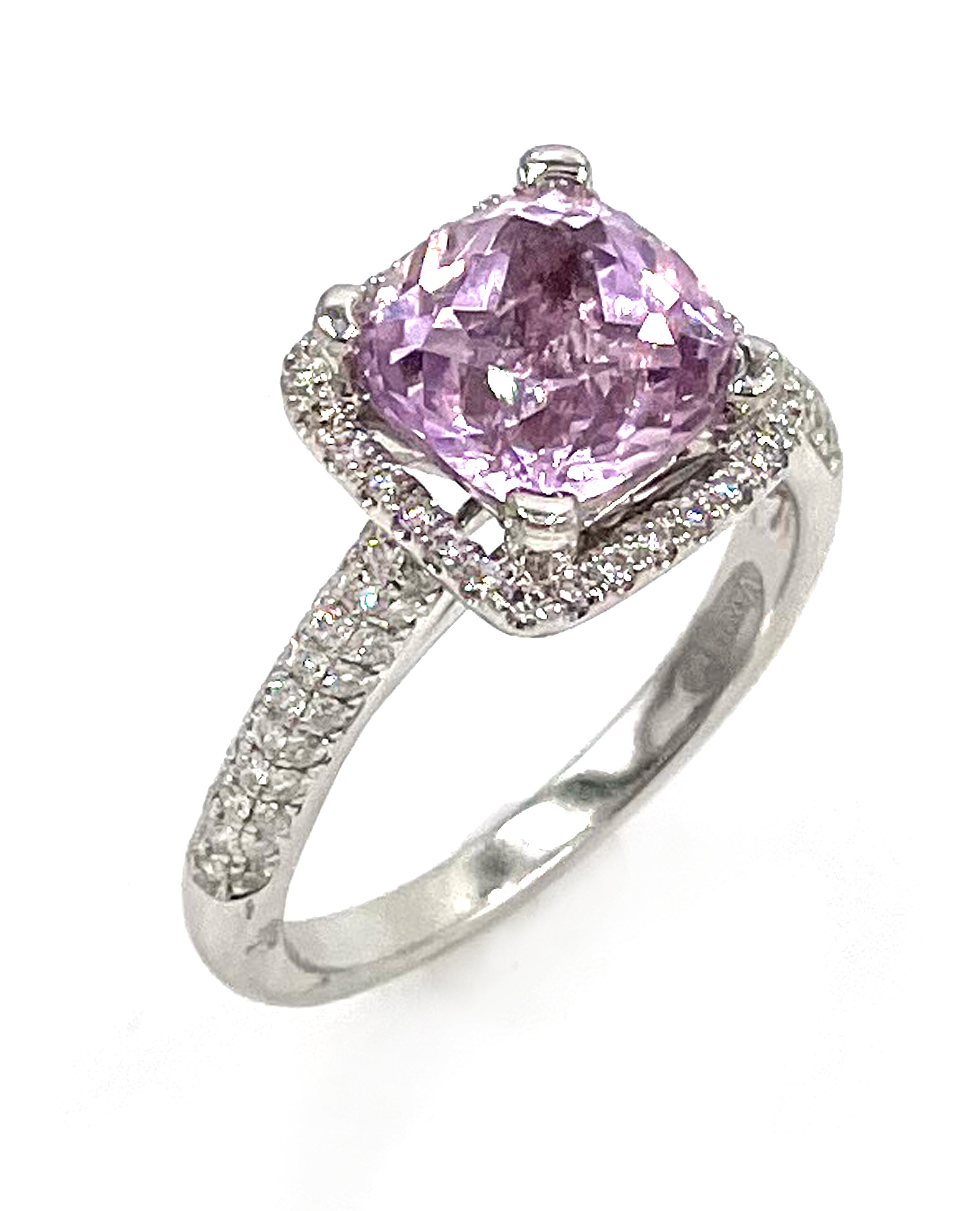 Vanna K 18K White Gold Ring with Kunzite