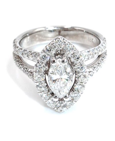 Marquise Diamond Ring in 18k White Gold
