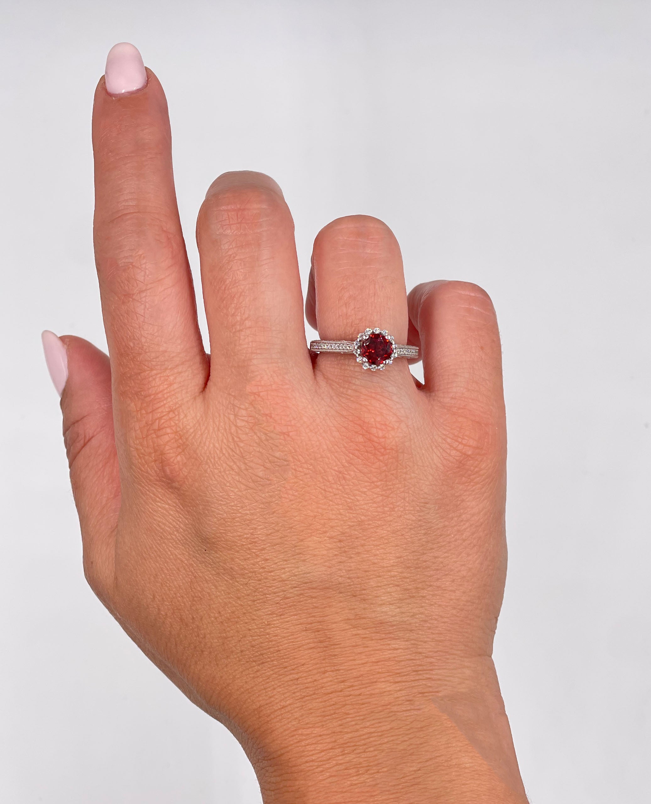 Scott Kay 14K White Gold Ring with Round Garnet 6mm & Diamonds 0.26 Carat