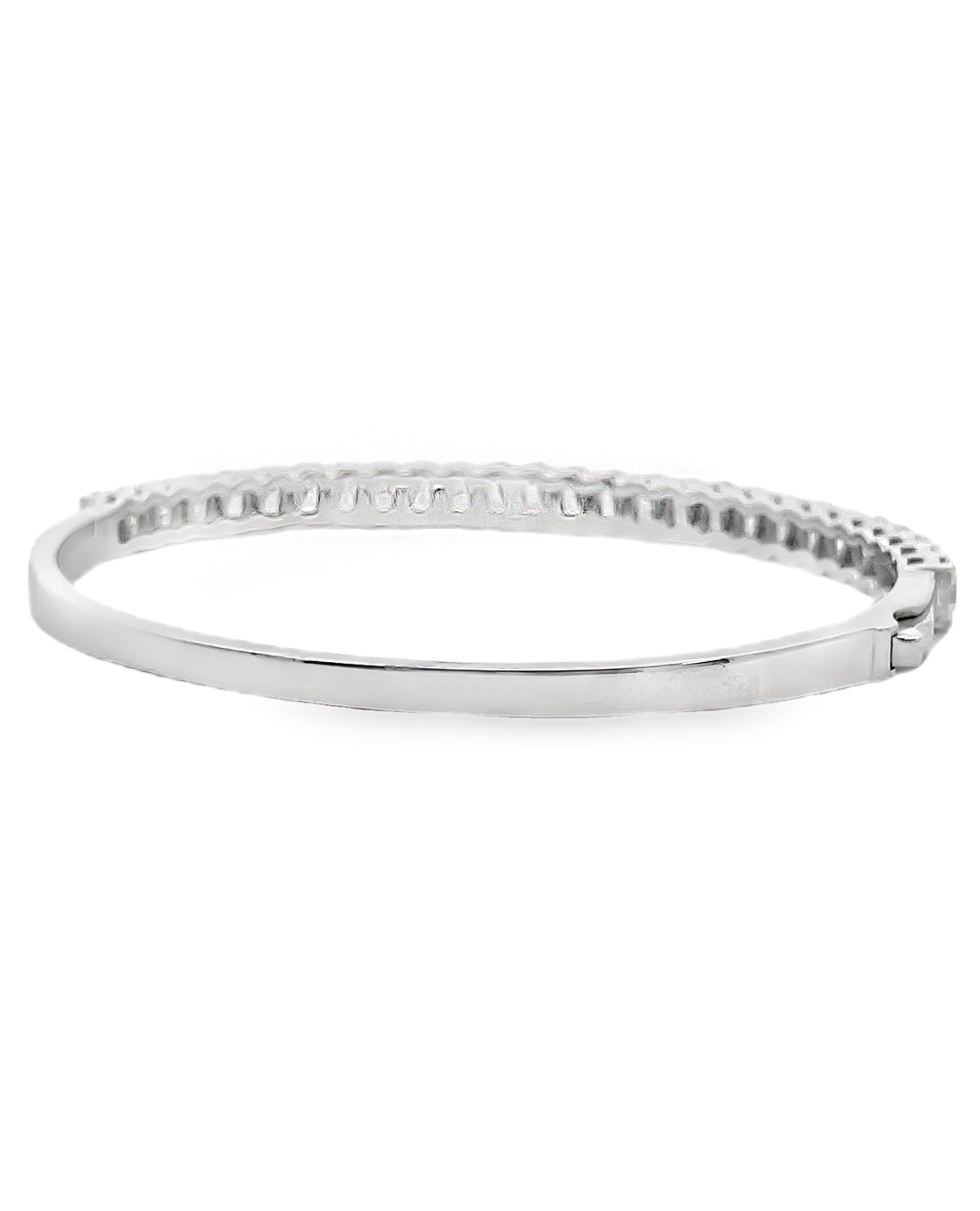 18K White Gold Bangle with Lab Grown Diamonds