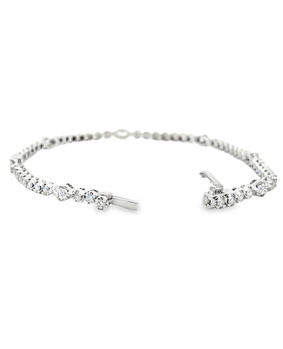 18K White Gold Marquise & Round Diamond Bracelet