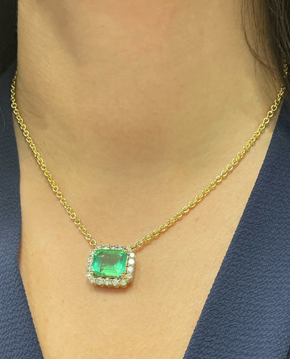 GIA Certified Colombian Emerald and Round Diamond Halo Pendant Necklace in 14K Yellow Gold