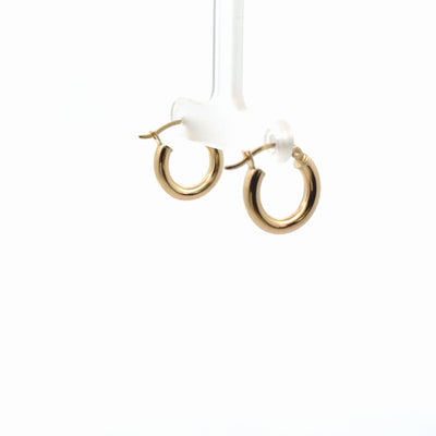 14K yellow gold hoop earrings - 1.40 grams