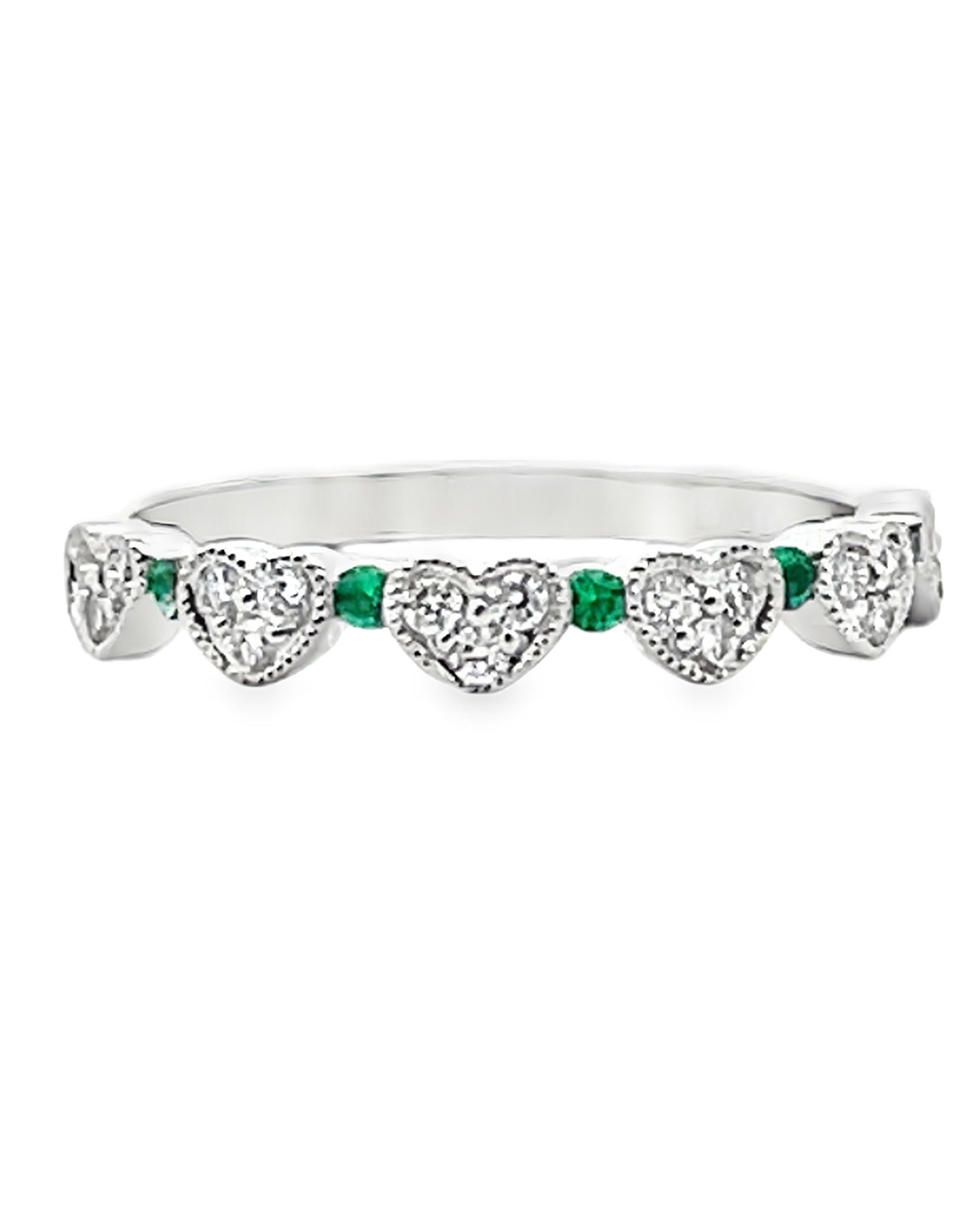 18K White Gold Diamond & Emerald Heart Ring