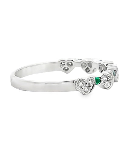 18K White Gold Diamond & Emerald Heart Ring