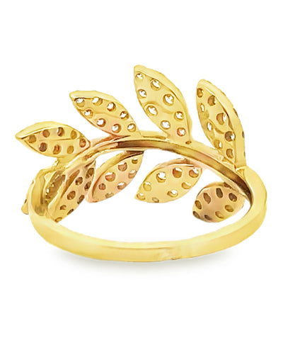 18K Yellow Gold Tapering Curved Leaf Ring with Diamonds 0.92 Carats, G Color VS Clarity