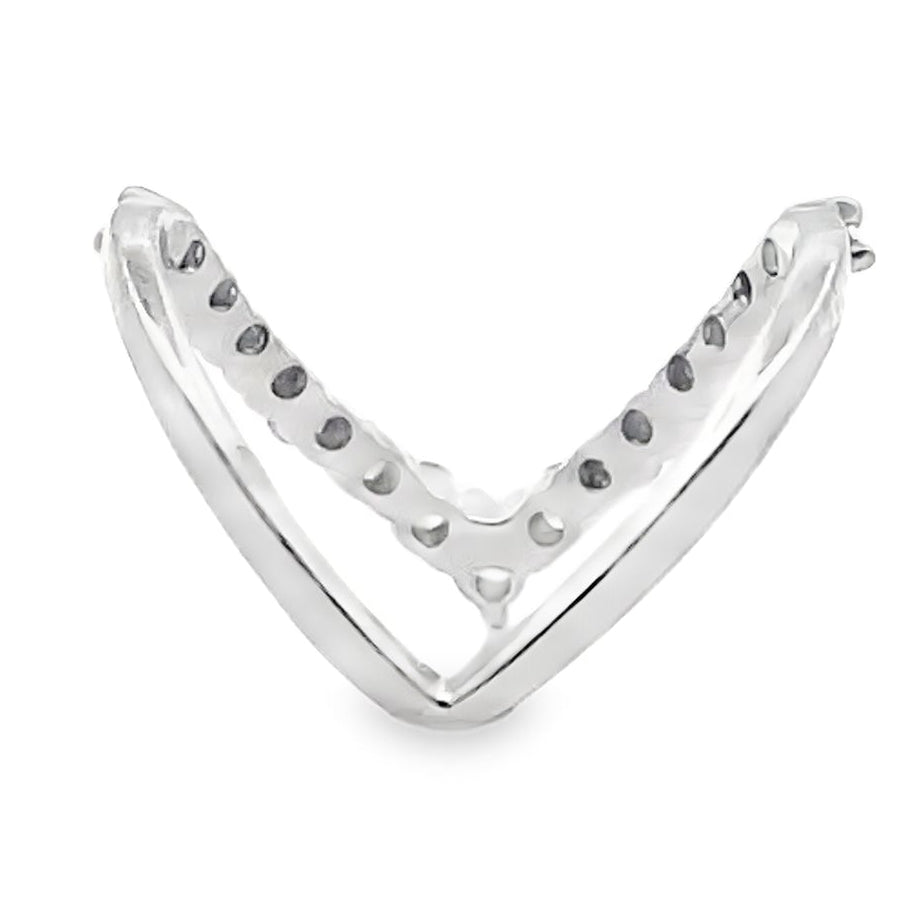 18K White Gold "V" Shape Diamond Ring 0.58 Carats