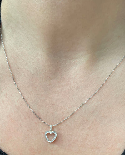 14K White Gold 0.10 carat Diamond Heart Necklace