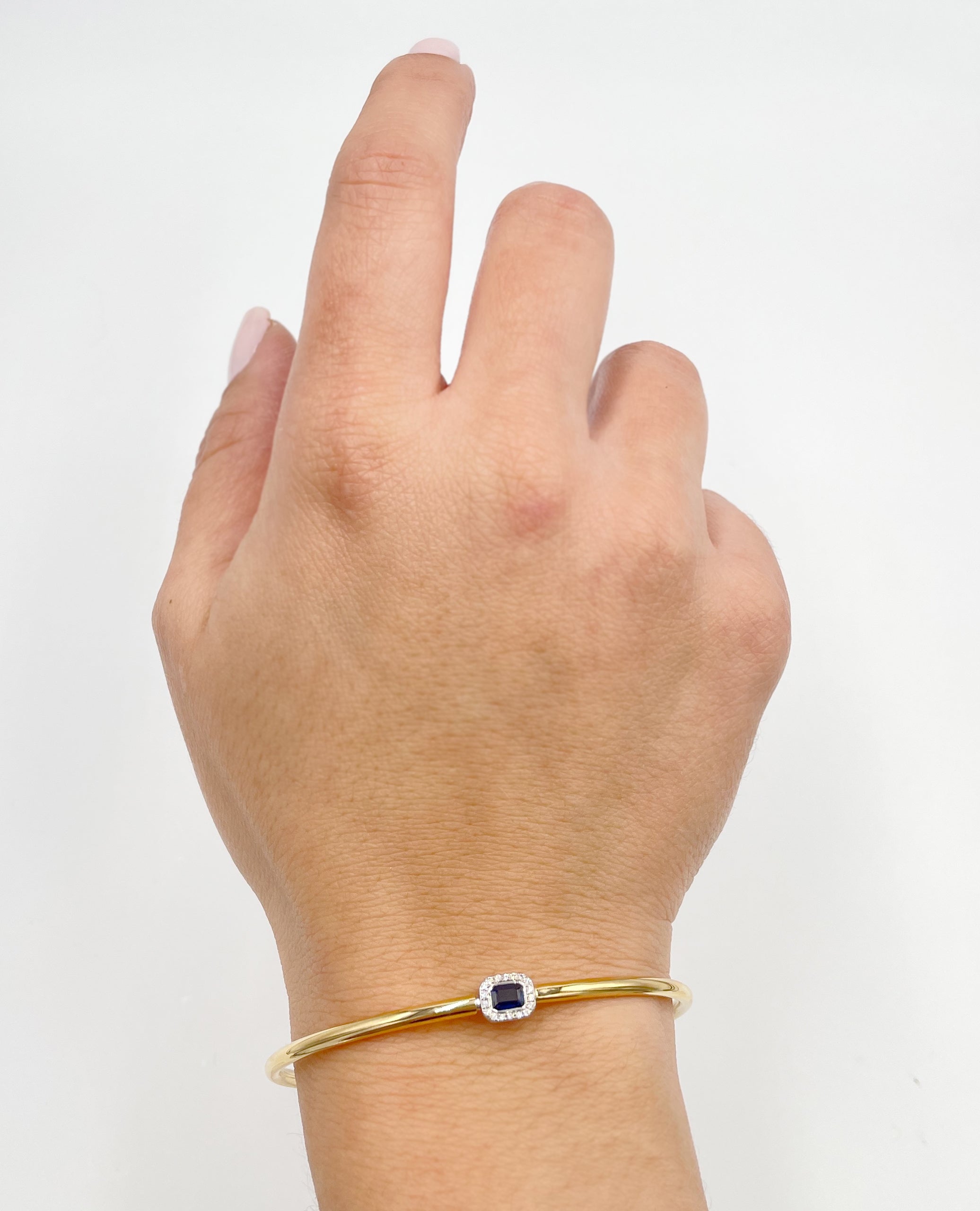 Simon G. LB2494 18K Gold Bangle Bracelet with Diamonds and Sapphire
