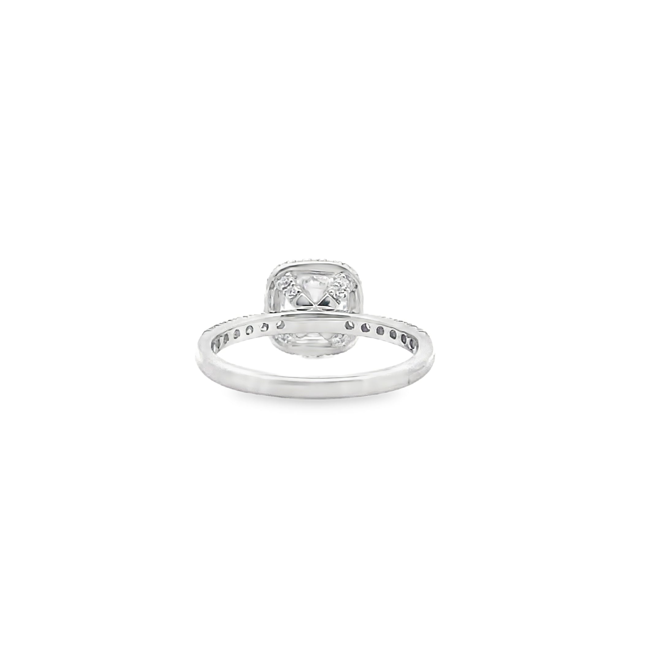 Simon G. MR2132 Engagement Ring Setting for 6.5 Millimeter Round Center Stone.