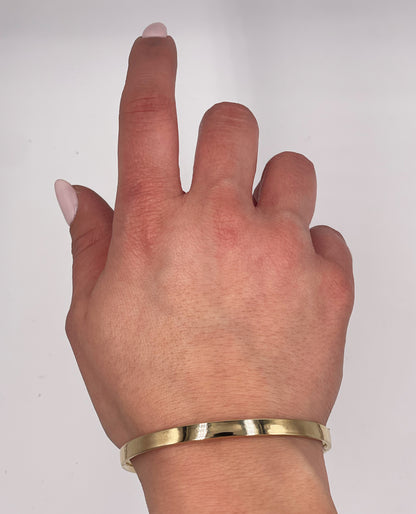 14K Yellow Gold Bangle Bracelet