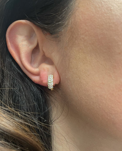 18K Yellow Gold 0.62 Carat Diamond Huggie Hoop Earrings