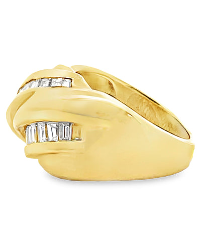 Vintage 18K Gold Diamond Ring with Overlapping Rows of Baguette Diamonds 1.50 Carats
