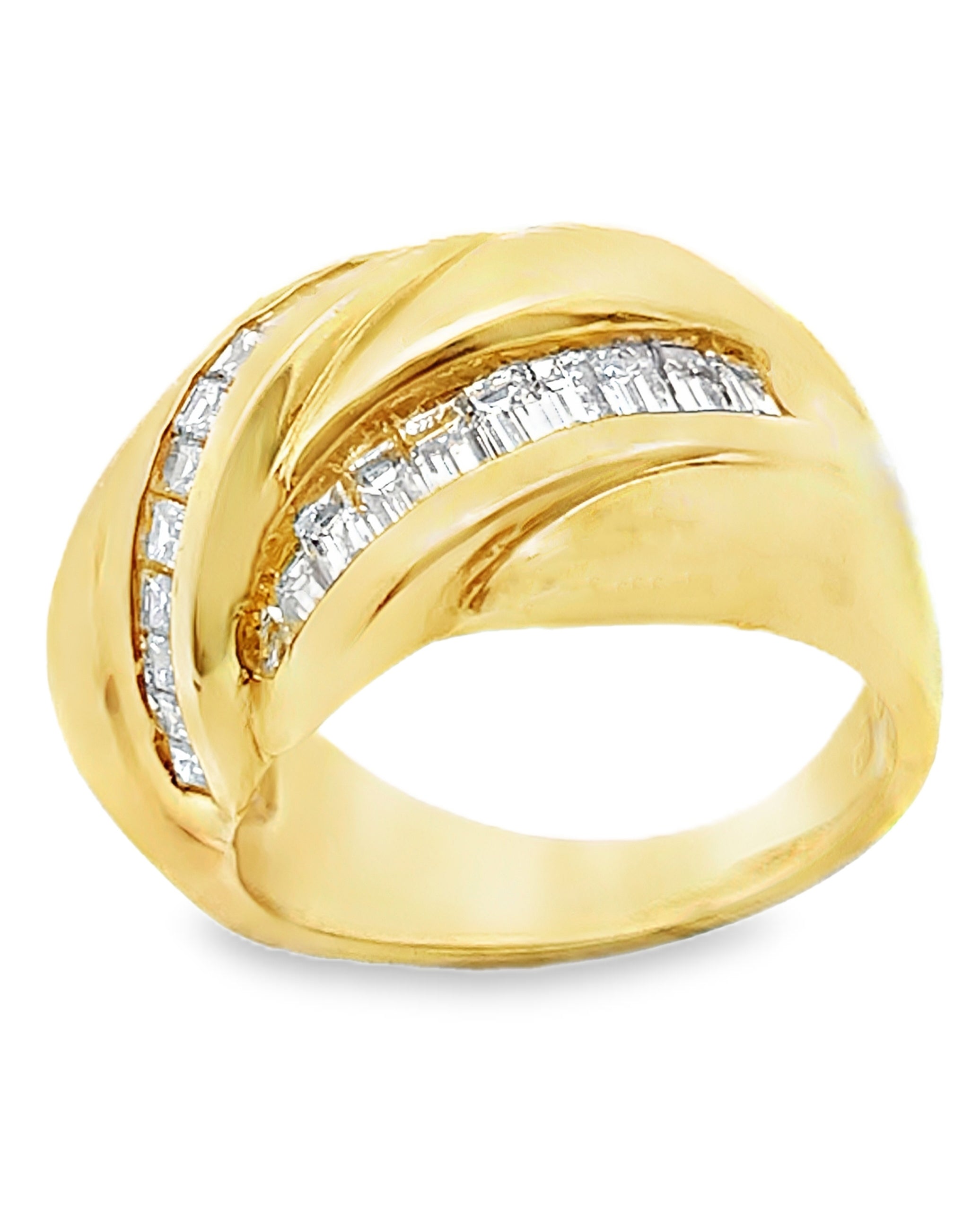 Vintage 18K Gold Diamond Ring with Overlapping Rows of Baguette Diamonds 1.50 Carats