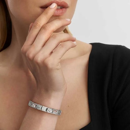 Nomination Composable 330505/06 June White Pearl Classic Symbols Charm