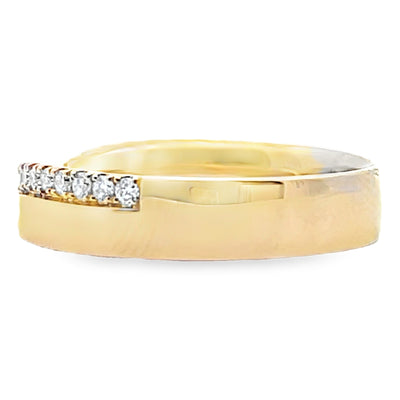14K Yellow Gold 0.20 Carat Diamond V Band Ring
