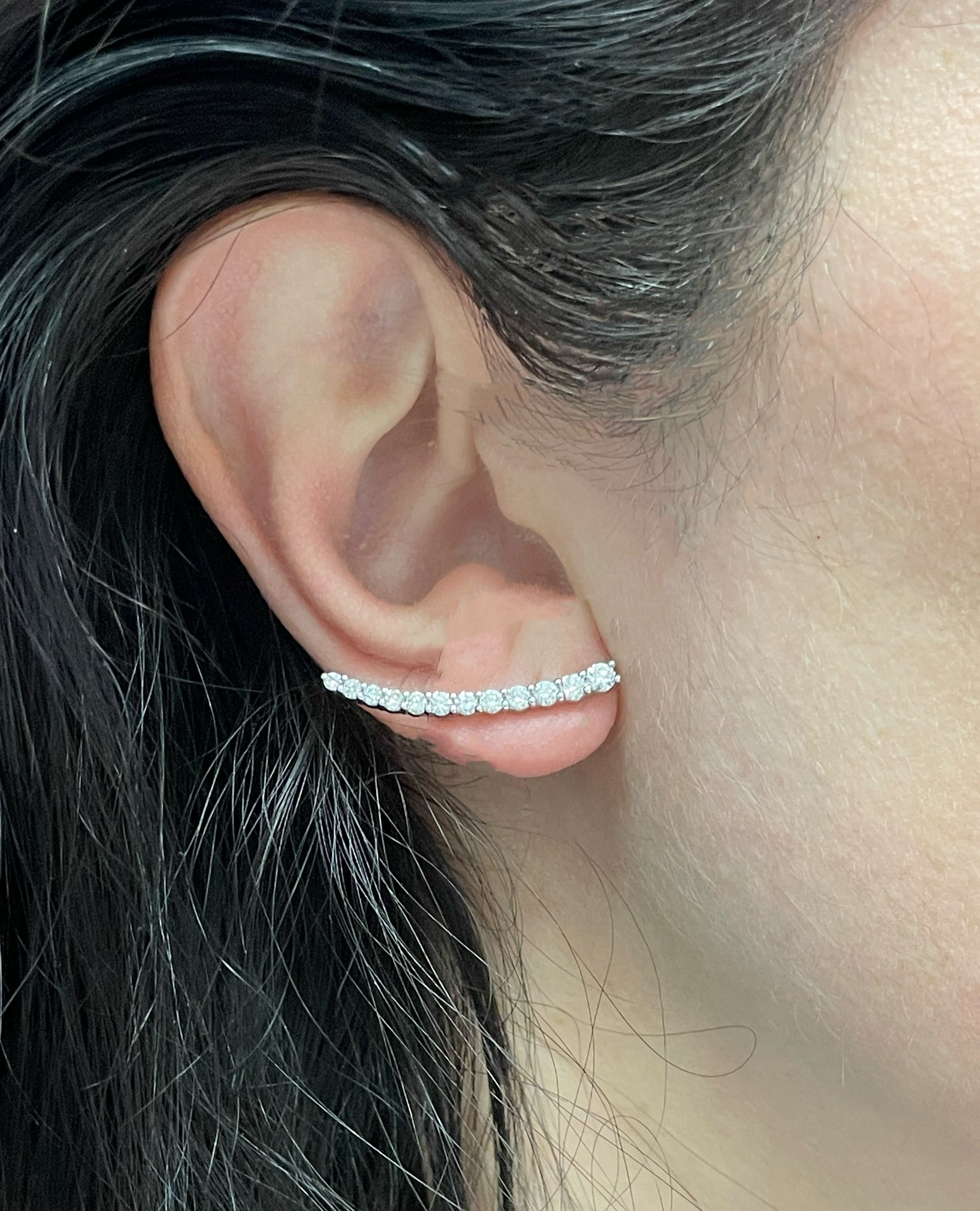 18K White Gold Drop Earrings with Diamonds