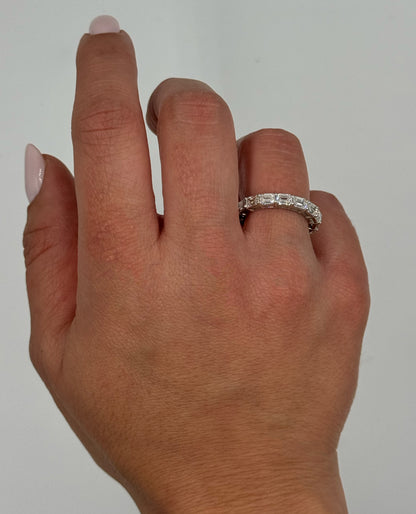 18K White Gold Diamond Eternity Band