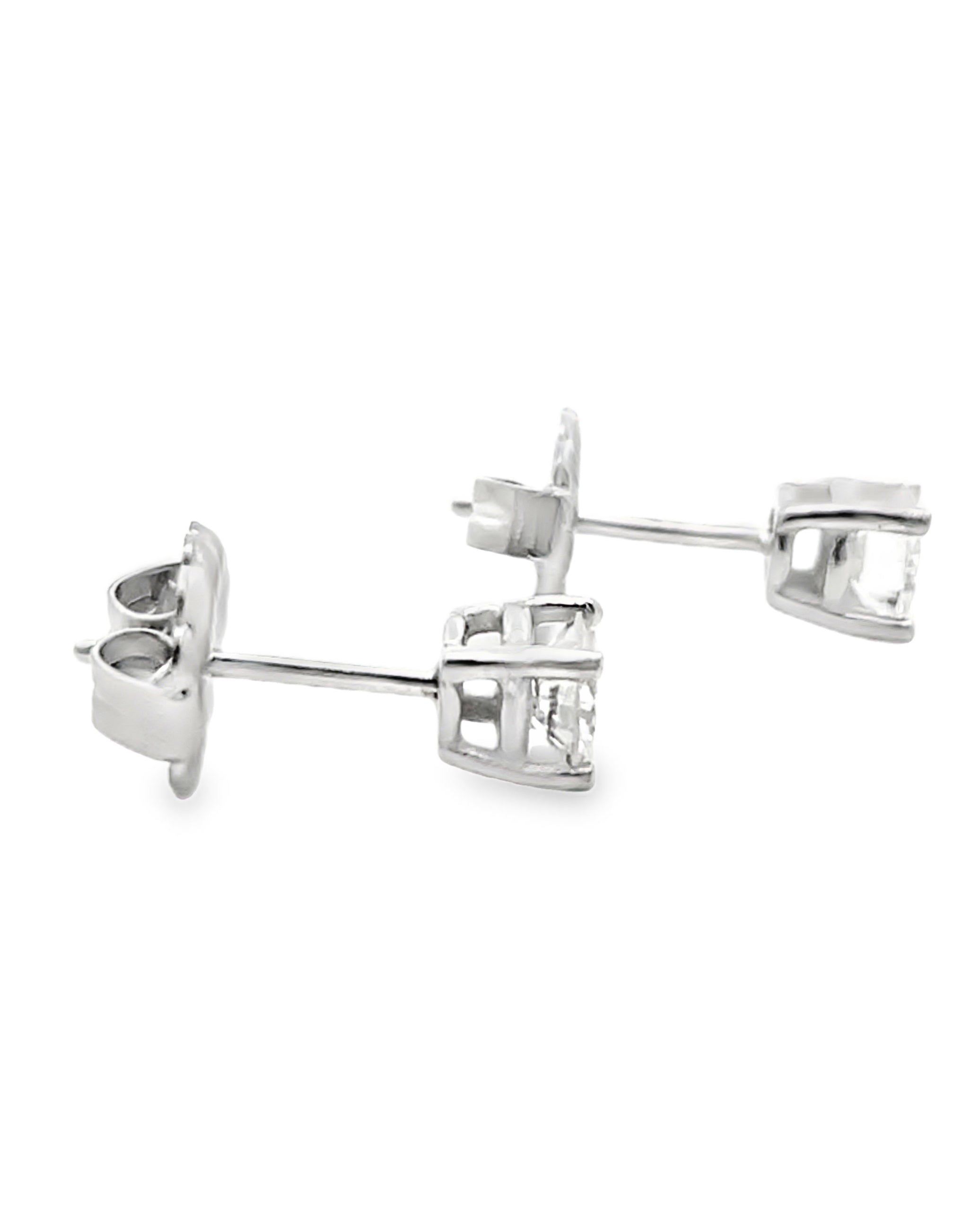 Pair of 0.54 Carat Diamond Stud Earrings in 14K White Gold