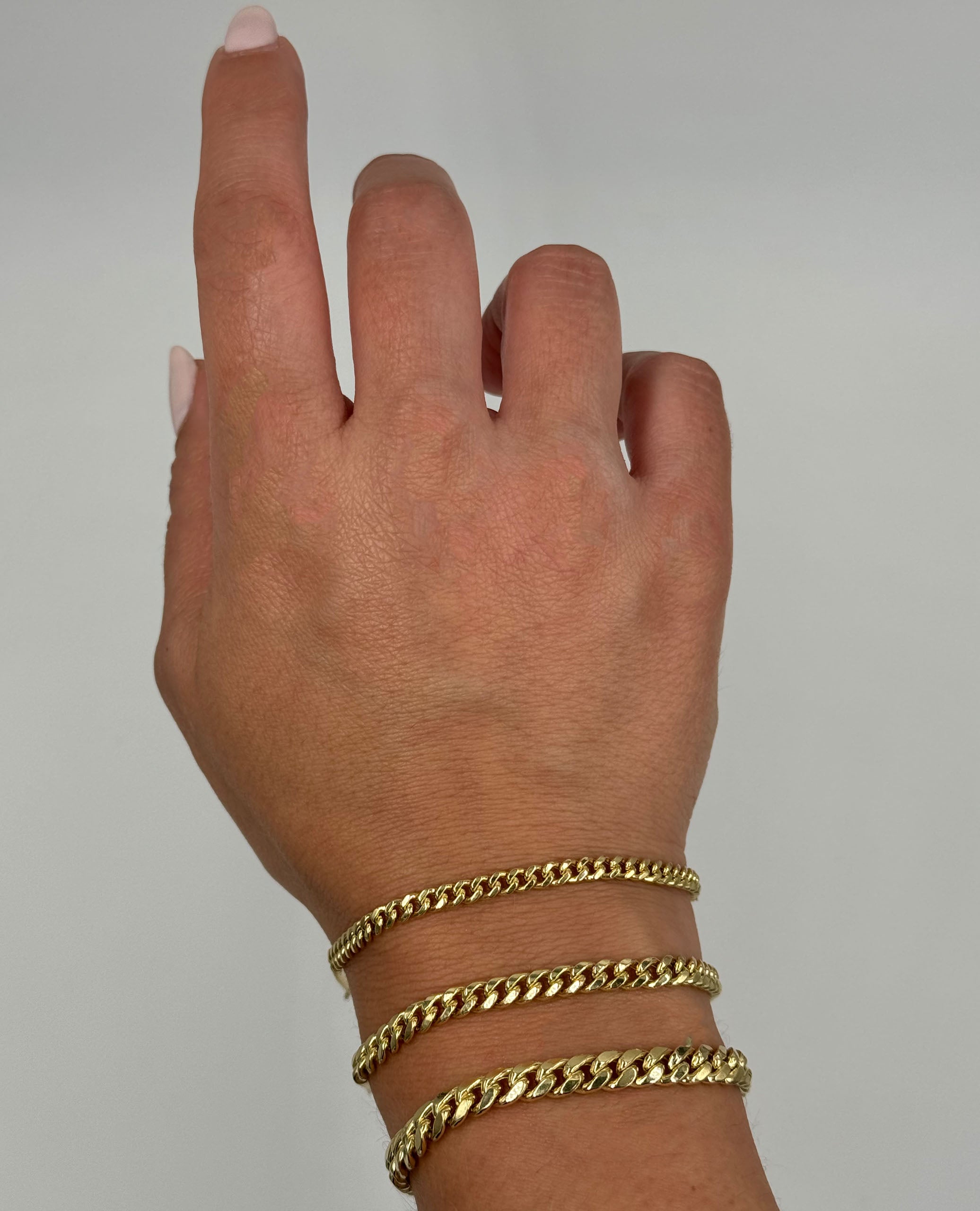 14K Yellow Gold Curb Chain Bracelet- 4.55mm