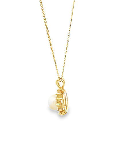 14K Yellow Gold Pearl & Diamond Pendant Necklace