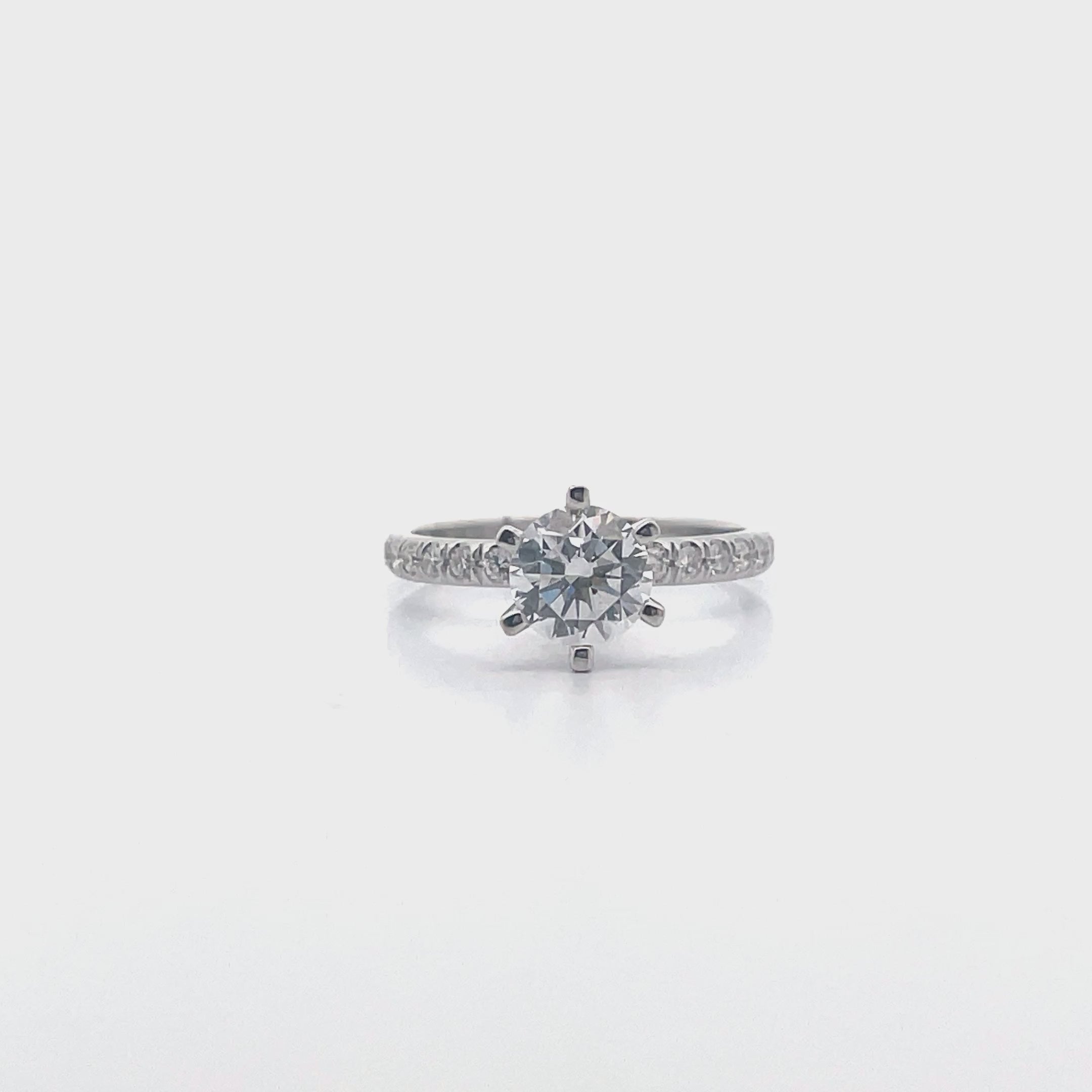 Load video: Vanna K 18RGL02DCZ Engagement Ring Setting