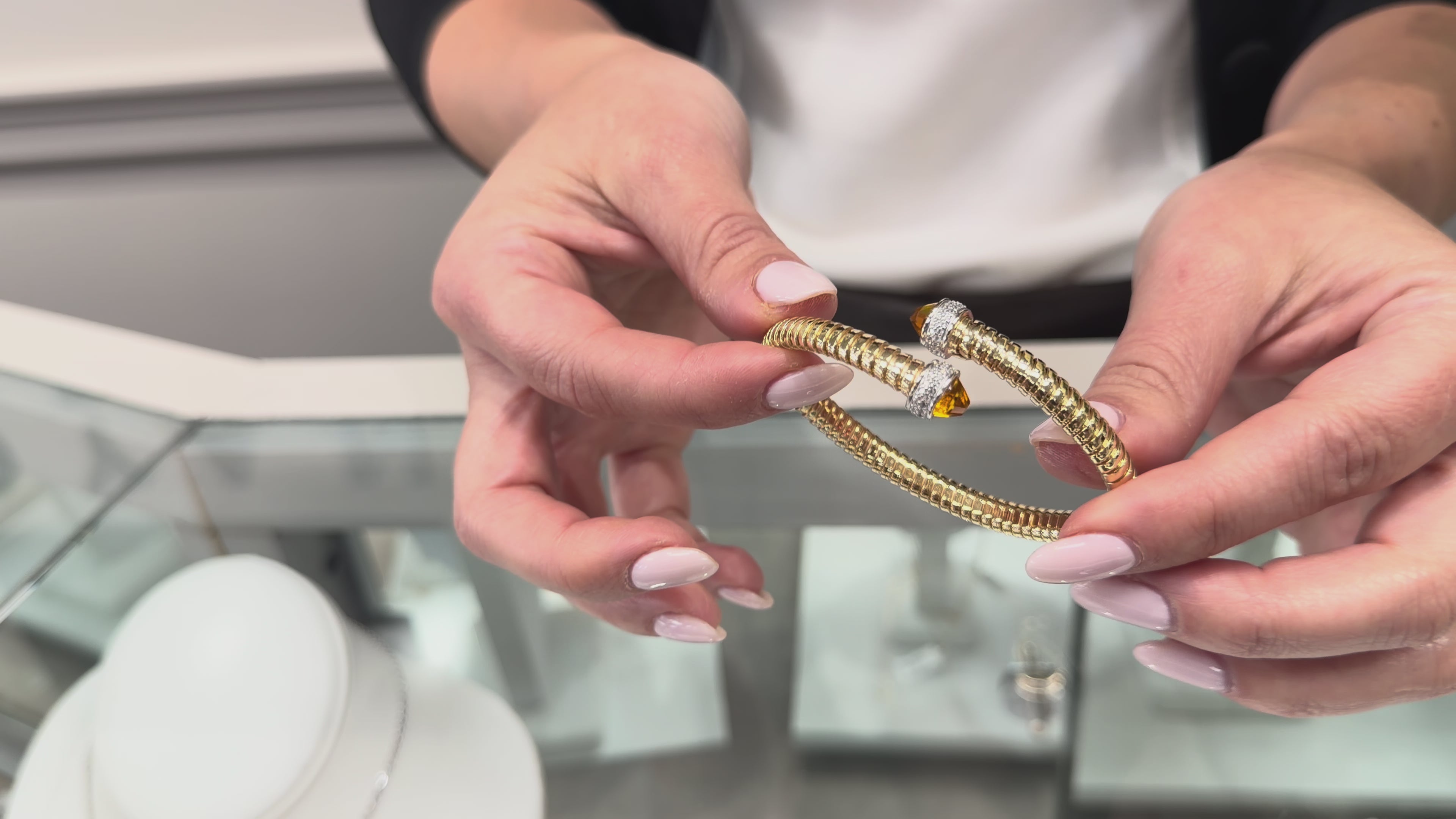 Load video: Marcello Pane BRFO 345G-A Sterling Silver Flexible Bangle Bracelet with Gold Overlay