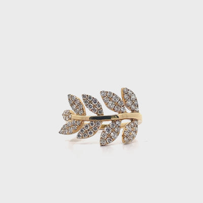 18K Yellow Gold Tapering Curved Leaf Ring with Diamonds 0.92 Carats, G Color VS Clarity