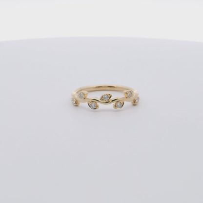 14K Yellow Gold Wedding Ring with Diamonds- Size 7