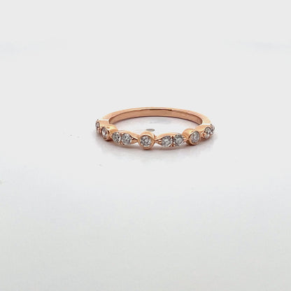 18K Rose Gold Diamond Band