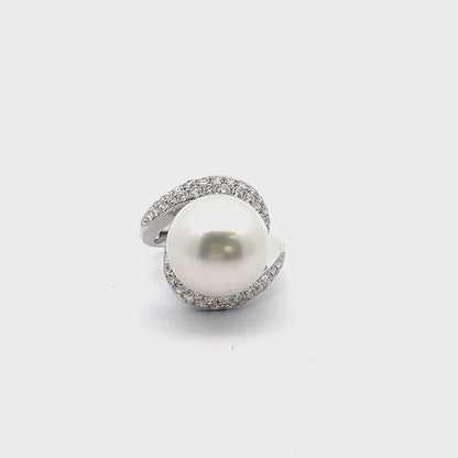 18K White Gold Ring with South Sea Pearl