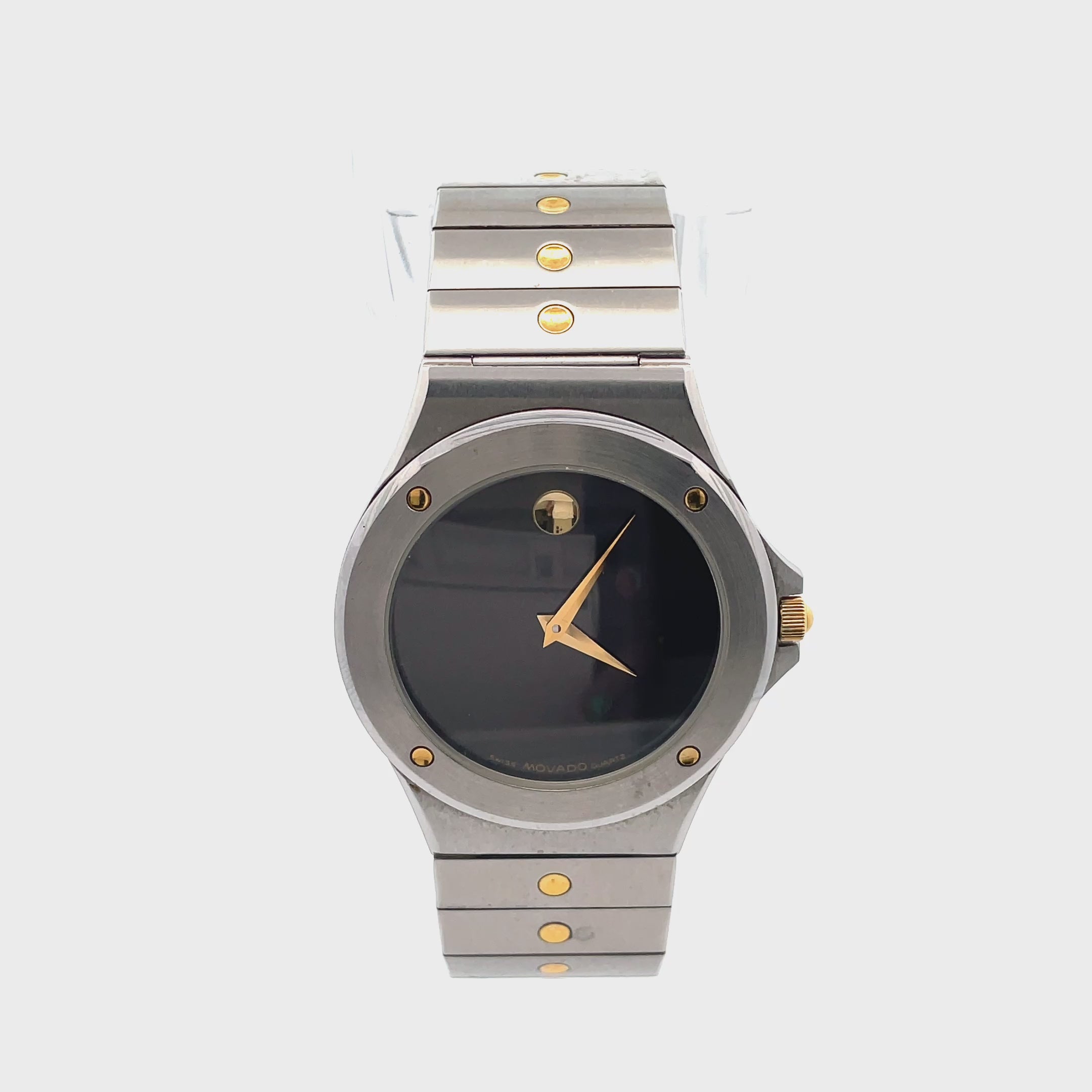 Pre-owned Movado Stainless Steel, 25mm Black Dial with Stainless Steel Band