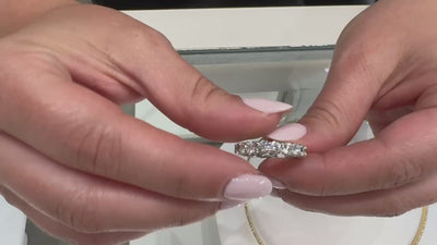 Tacori HT2632 18k White Gold Eternity Ring with Round Diamonds 3.20 Carats G/VS