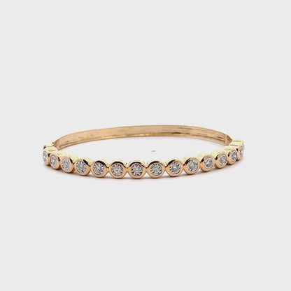 14K Yellow Gold Bangle Bracelet with Illusion Set Diamonds