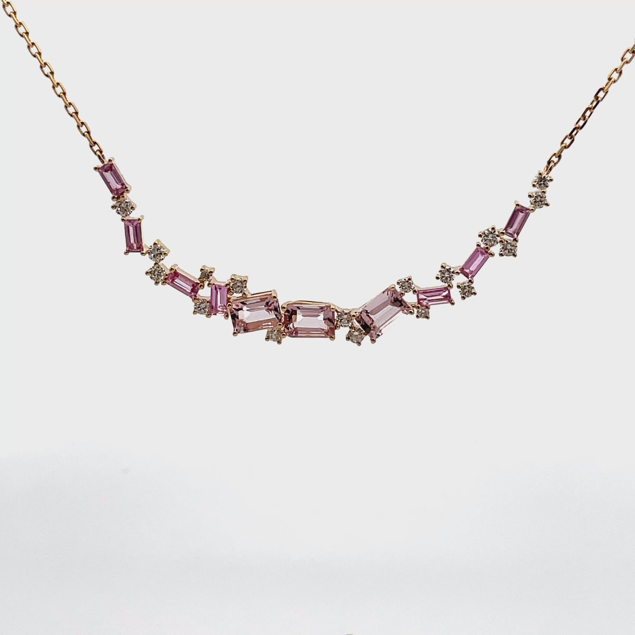 वीडियो लोड करें: 14K Yellow Gold Pink Sapphire, Morganite &amp; Diamond Necklace