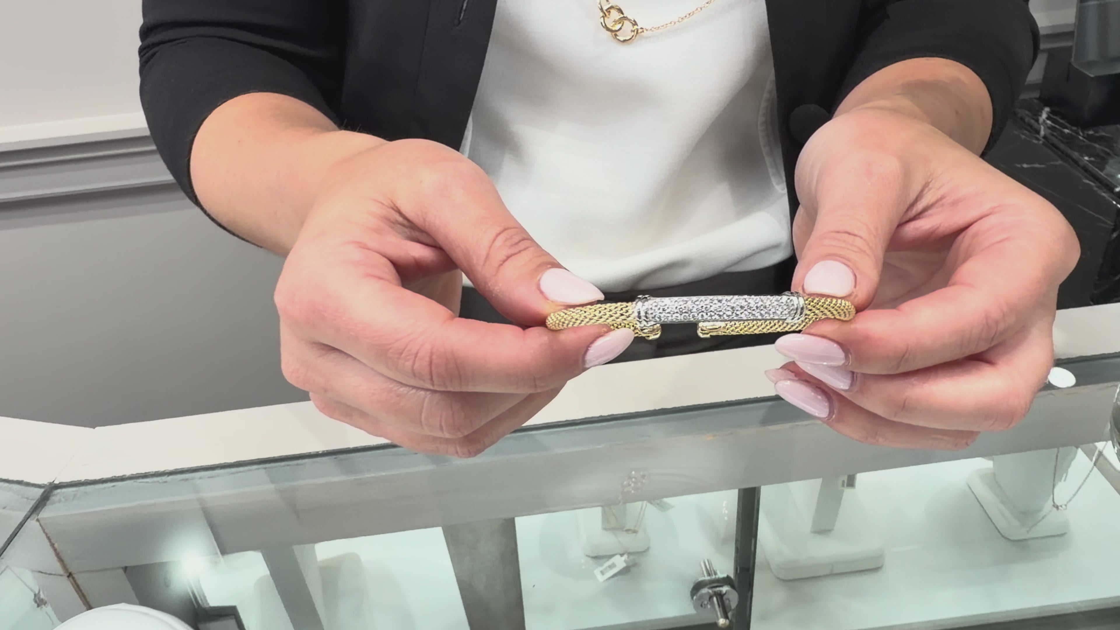 Load video: Marcello Pane BRFO 280G Sterling Silver Bangle Bracelet with Gold Overlay