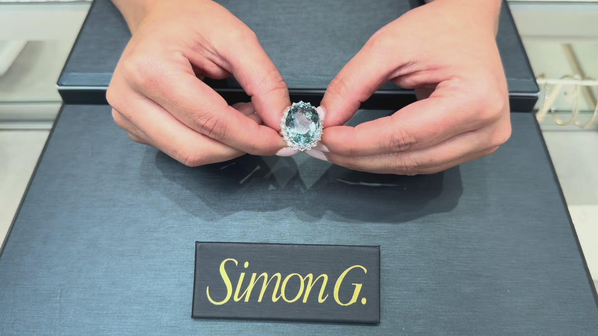 Load video: Simon G. LR4139 Platinum Ring with 17.50 Carat Oval Aquamarine &amp; Diamonds