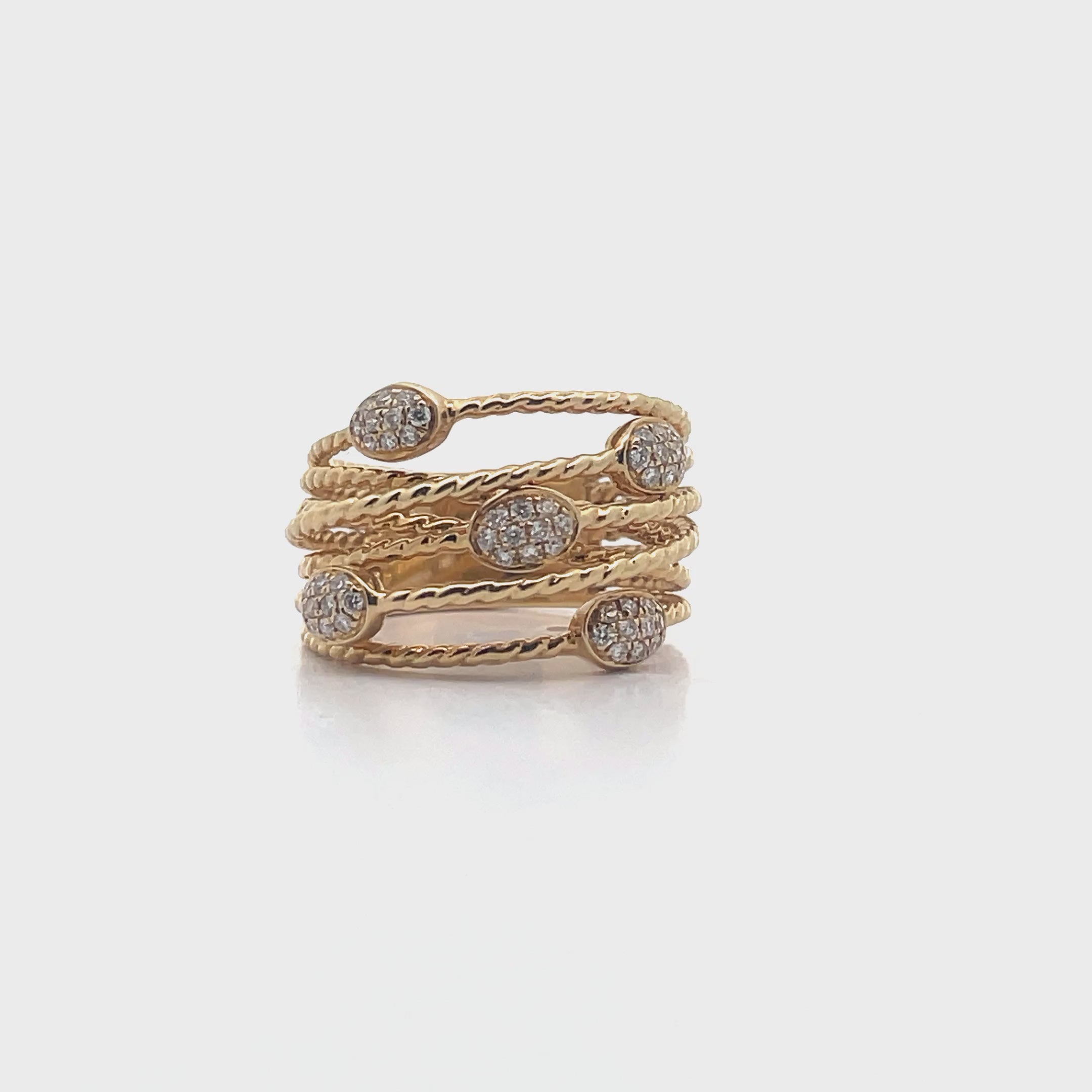 Cargar video: 18K Yellow Gold Woven 0.28 Carat Diamond Ring with Cascading Oval Stations