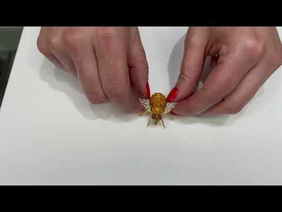 Pre-owned Beautiful 18K Yellow Gold Sapphire Bee Pin