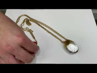 Pre-owned Vintage 18K Yellow Gold Necklace with Triple Paperclip Chain and Crystal Quartz
