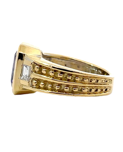 18K Yellow Gold Ring with Tanzanite & Diamond